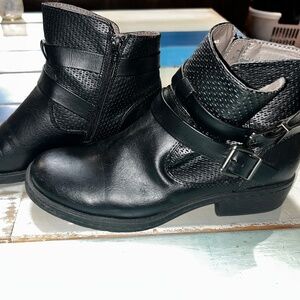 G.H. Bass & Co. Sabrina Low Cut Boots